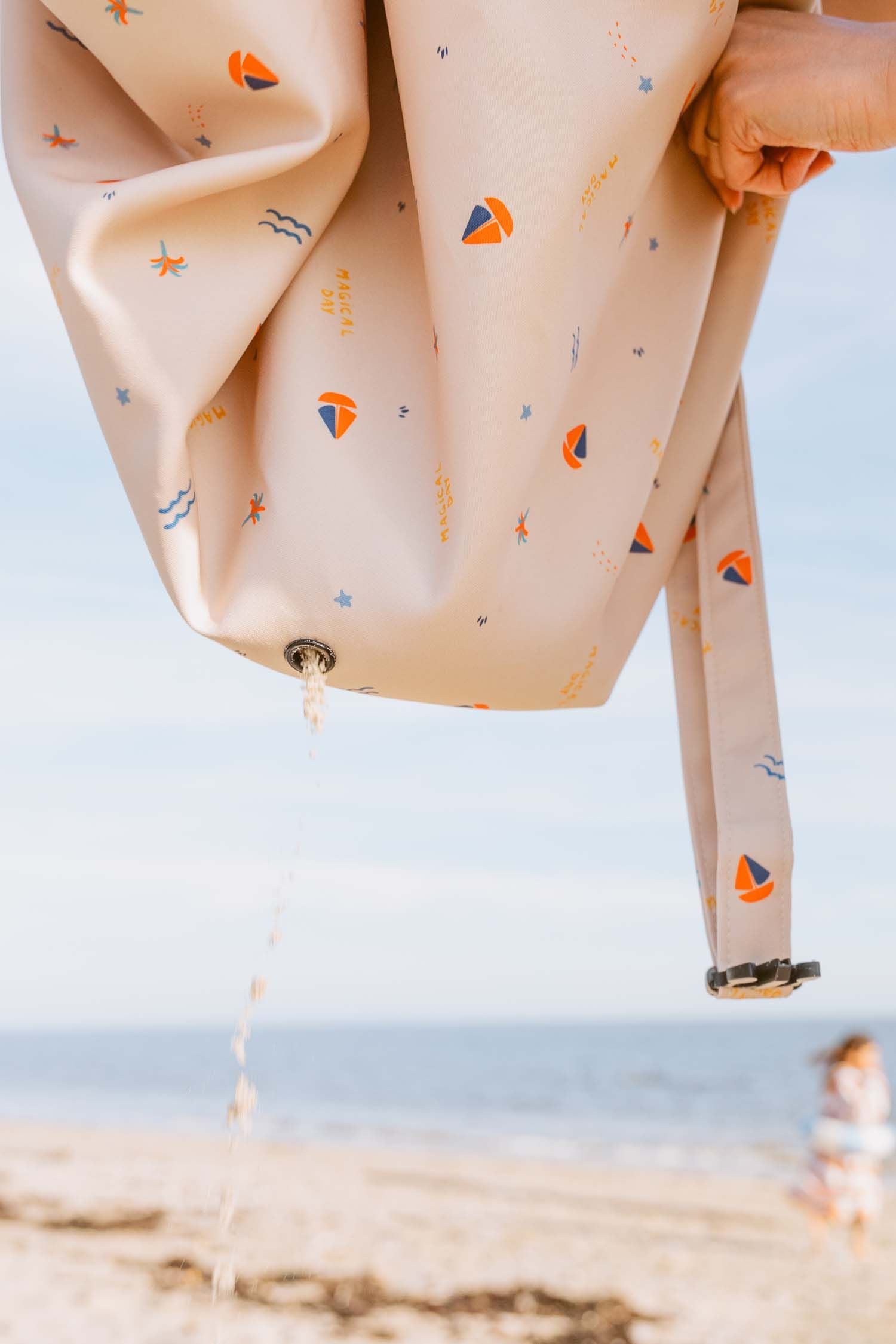 magical days outdoor beach bag, escape whole leaving the sand out of the bag