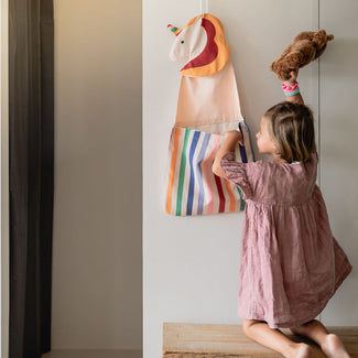 wall storage & tote bag - unicorn