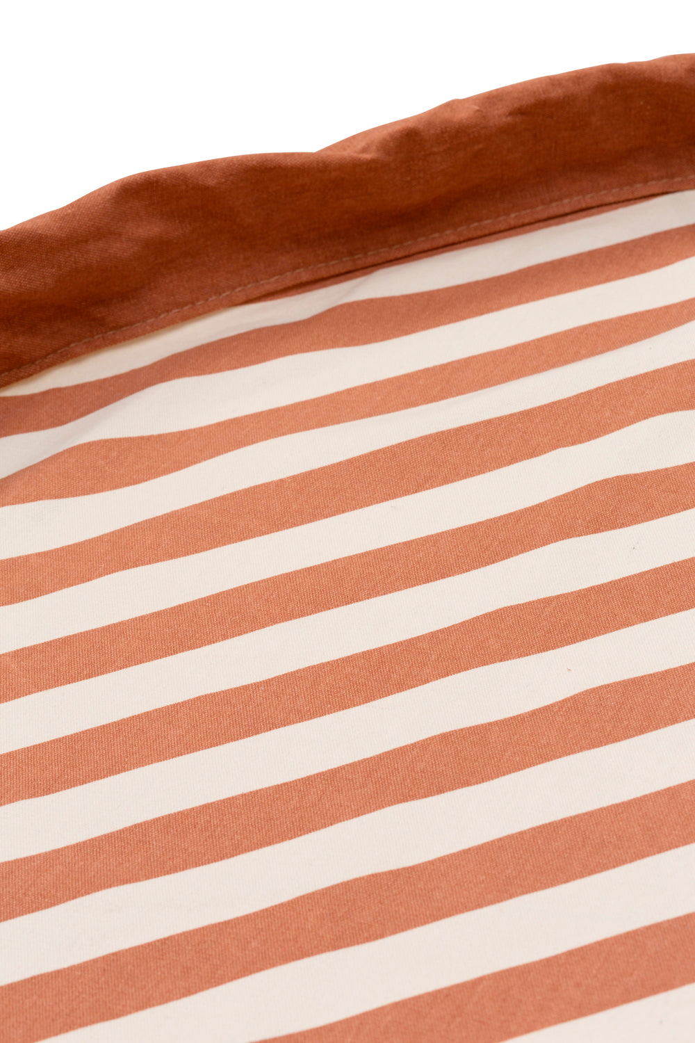 detail picture toy storage bag and play mat, brown stripes
