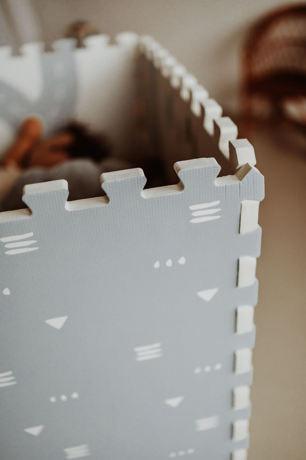 detail picture of box made of icons print puzzlemat