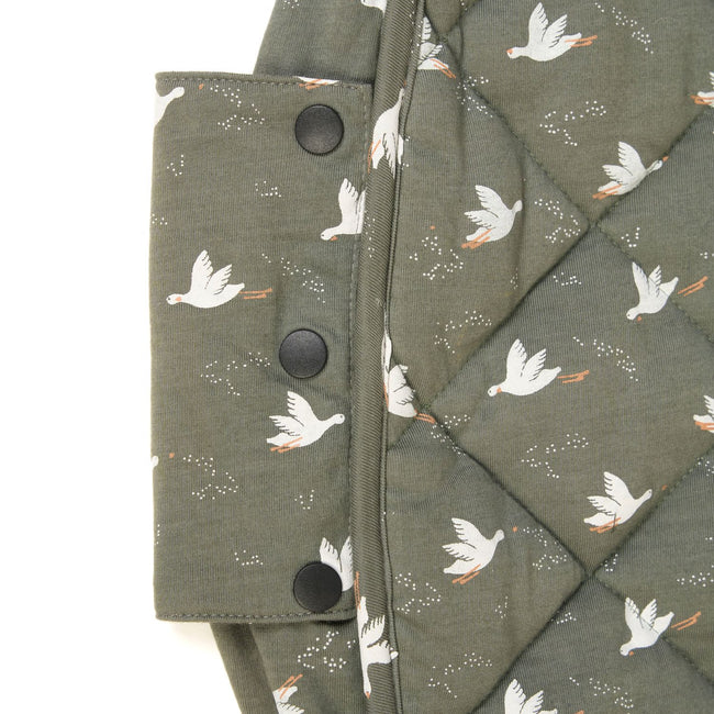 birds soft organic babymat, detail of closure system