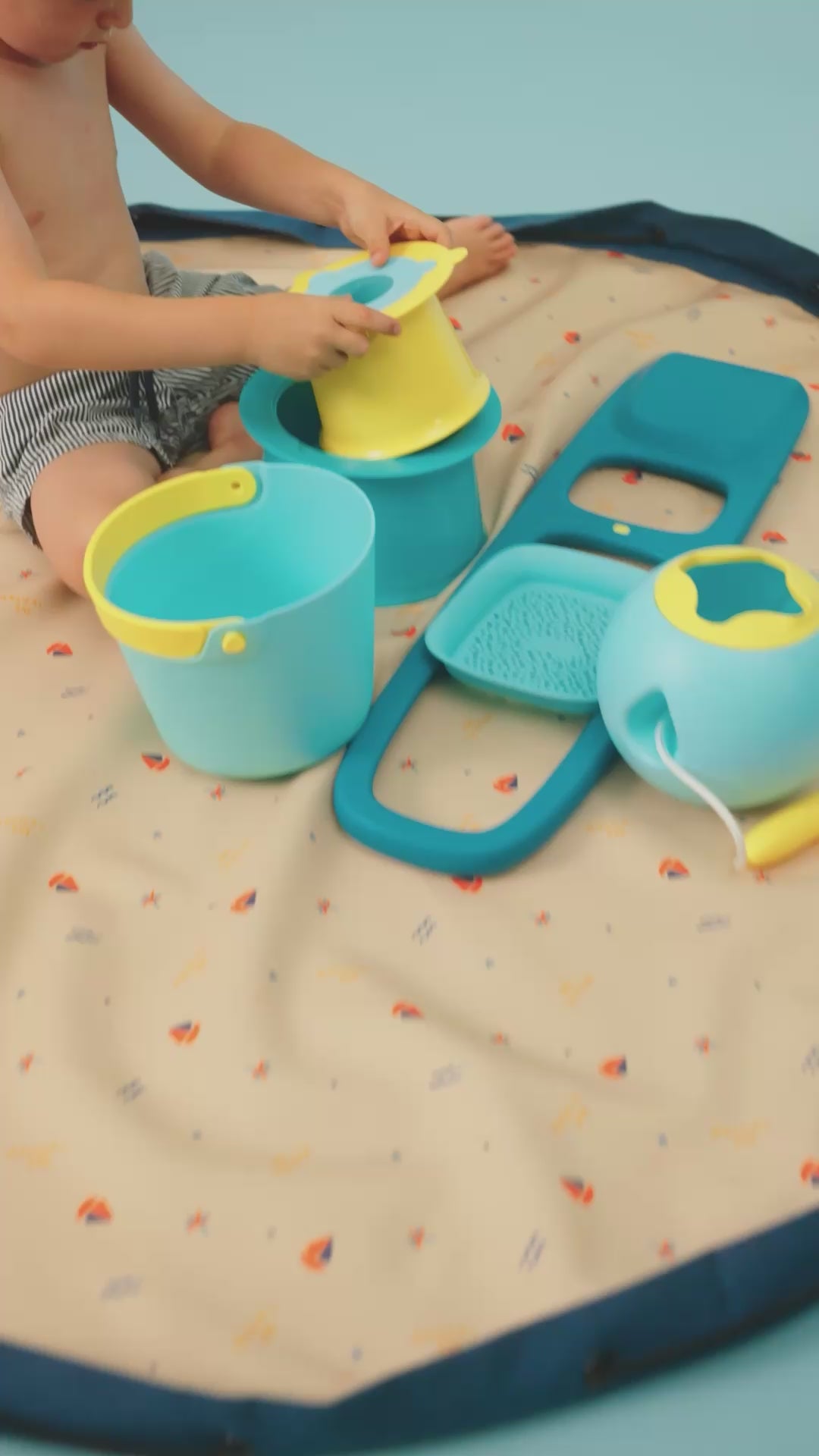 noomad outdoor ballon playmat & storage bag